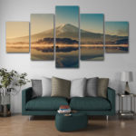 Bild eines Berges, der sich in einem See spiegelt Tafelberg Tabelle Natur format: Horizontal